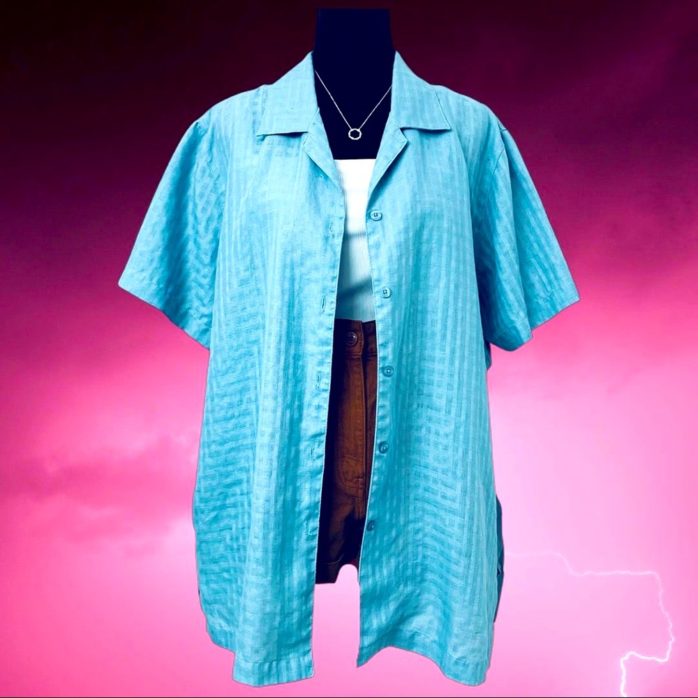 Liz Claiborne traslucid Top